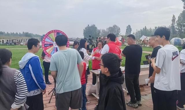 “志愿红”绘就济宁文明旅游温暖画卷
