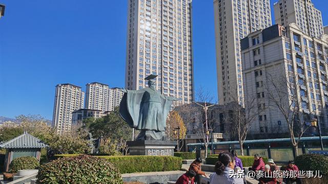 泰安：它是一条历史文化景观大道，被誉为“泰山文化第一街”