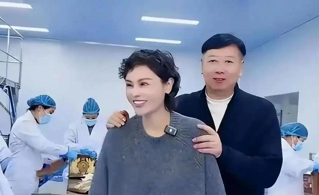 央视怒批！人民日报点名封杀！这5位目无法纪的大网红，彻底凉凉