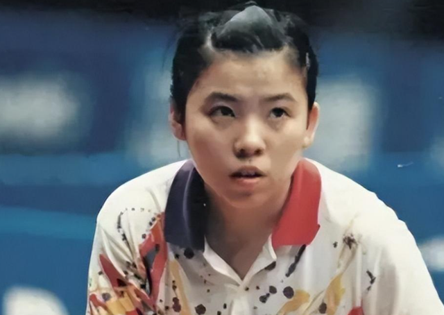 涉贪腐被带走、败光20亿、移民改国籍	，邓亚萍身上的谣言太离谱