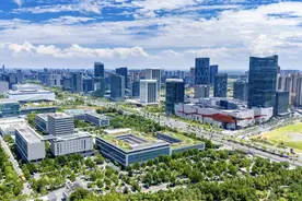 一束光的中国力量图片