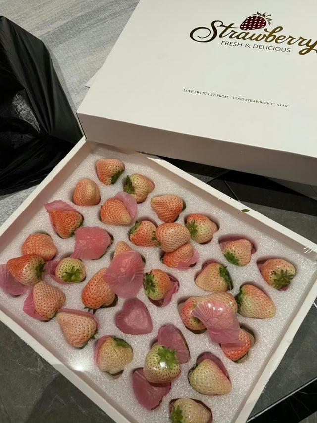 云南大理风景美如画，美食香飘四溢