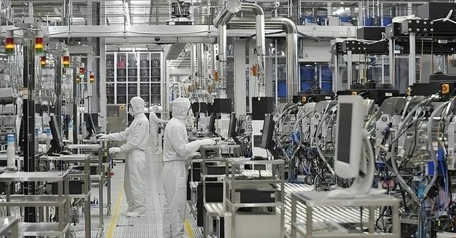 不用光刻机也能生产芯片？纳米压印技术的出现，颠覆了多少科技