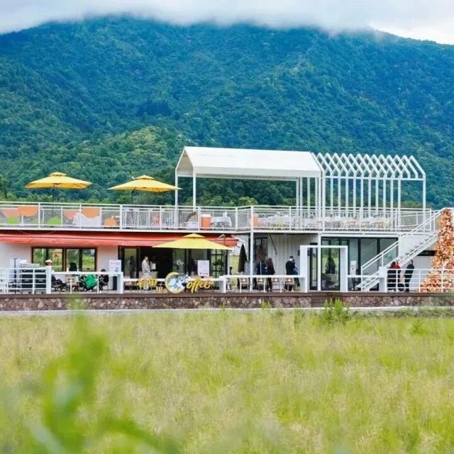 推窗见黄山：徽韵山景，揉进初冬 | 皖美冬日 | 第十五届安徽国际文化旅游节