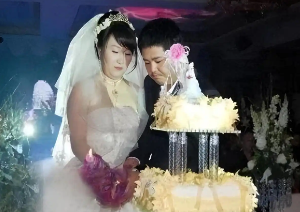 赵本山长子赵铁蛋因病去世，女儿成网红	，亿万家产会花落谁家？