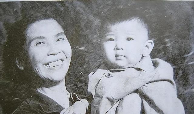 毛主席的外孙孔继宁说我只抽最普通的“中南海”，这种烟4元一盒