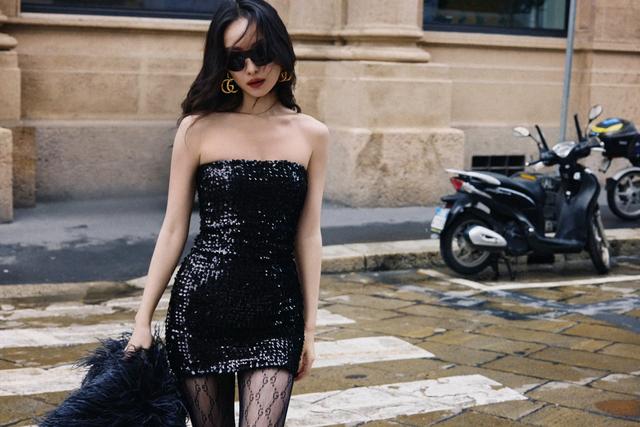 倪妮米兰时装周出图 墨镜配黑丝 姐就是女王