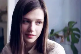 今日欣赏：阿纳斯塔西娅·克拉索夫斯卡娅Anastasiya Krasovskaya图片