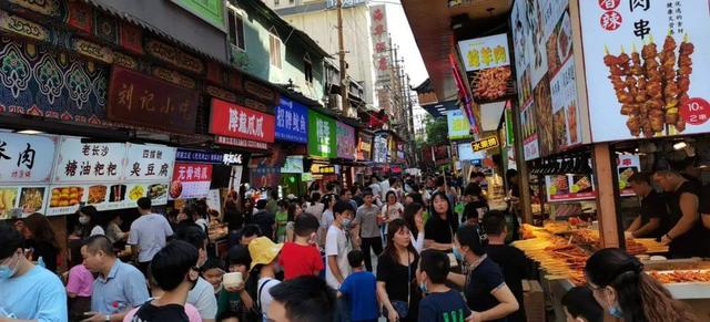 中美谈崩了？白宫：8月12日恢复24%对华关税，美财长更是口出狂言
