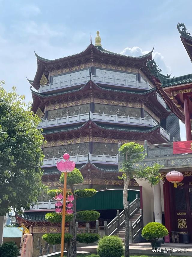 汕头一日游:杨枝寺+菩提禅寺+汕头市博物馆+小公园+广场轮渡