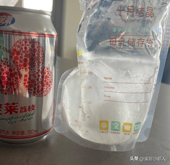 冻冰块，用啥模具啊！老妈分享7个自制冰块妙招，0成本搞定，真牛