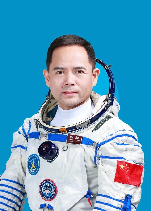 神舟二十一号升空！现在的问题是，导师上天了，组会还开吗？