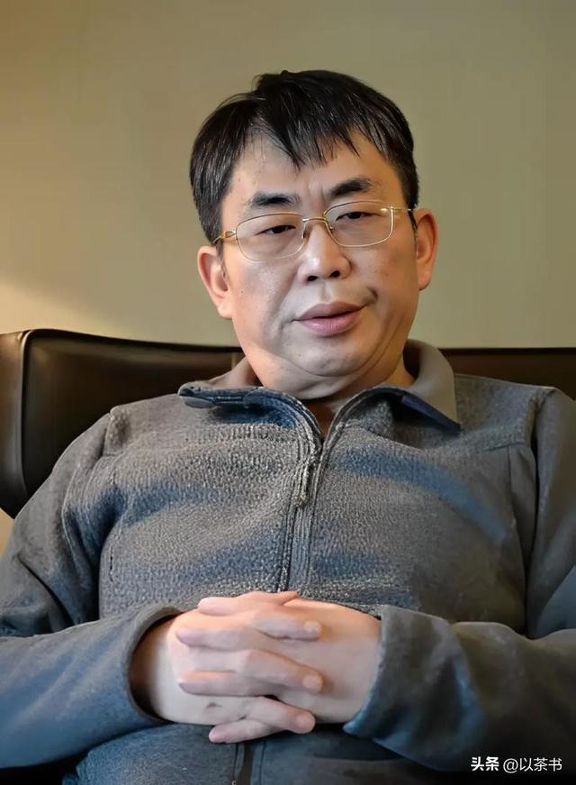 原来她们是聂卫平妻子	，第一任棋手，第二任王刚妹妹 第三任最特别