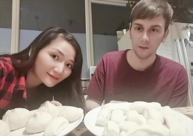 英国小伙爱上广东女孩，结婚后做上门女婿，继承老丈人全部资产