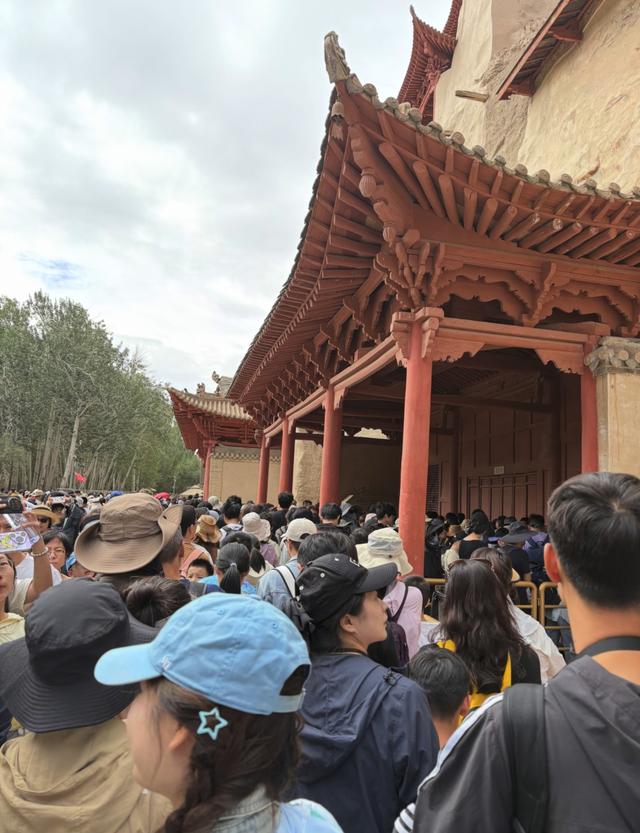 国庆旅游即将最堵的20大景点，看看有你的目的地吗？