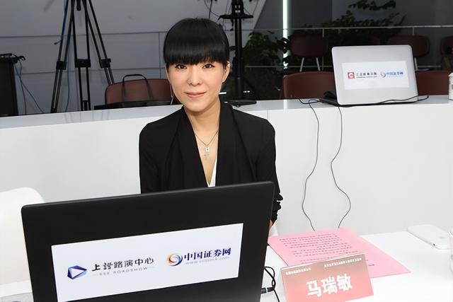 收割中产的“女装一姐”卖不动了？价格大跳水后，直接暴跌16.23%