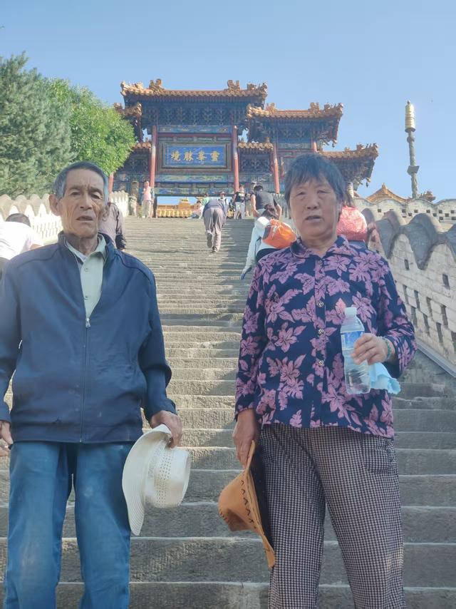 登五台山菩萨顶