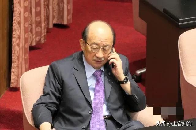 赖出事了,柯建铭忍无可忍,傅崐萁一语中的,黄国昌发起830行动