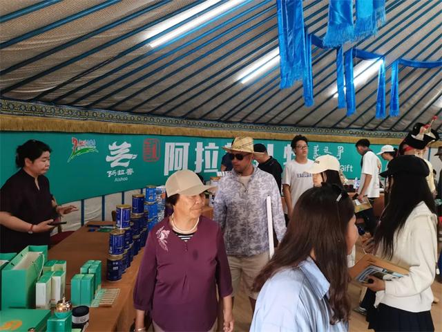 阿拉善非遗文创亮相内蒙古自治区第35届草原那达慕