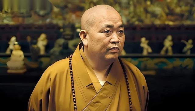 拔萝卜带泥！释永信倒台后，最惨的不是女明星，而是捐了46亿的他