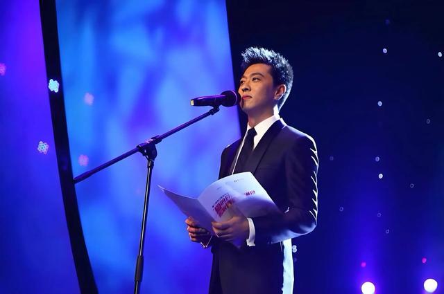 从确诊到去世仅15天，“央视最帅主持人”的遭遇为人们敲响警钟