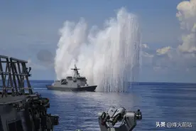 菲律宾卖惨，宣称无力对抗中国，要美国动手？外媒：美航母已远离图片