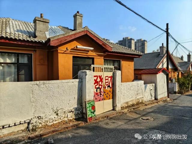 大连网红老街这棵银杏树火了，快来打卡吧