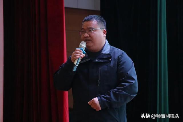 西安交大张旭瑞教授为咸阳彩虹中学师生作科普报告