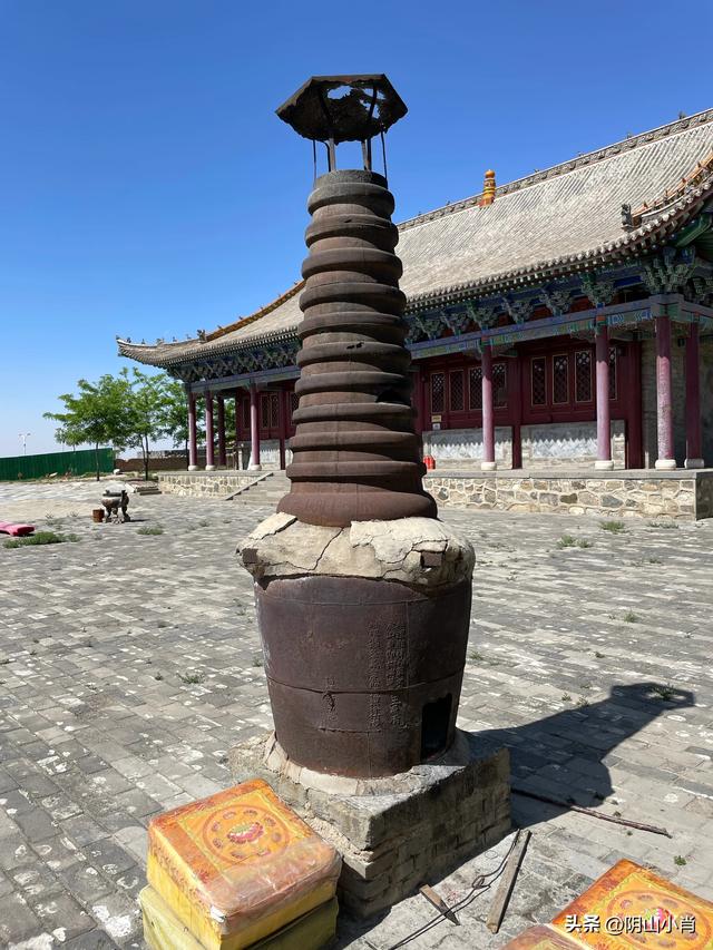 行摄包头市东河区妙法禅寺（吕祖庙）内一些珍贵的文物遗存