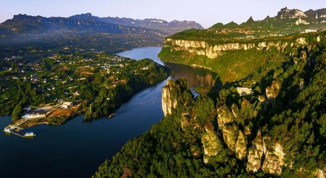 被秋景硬控的恩施还会火多久？