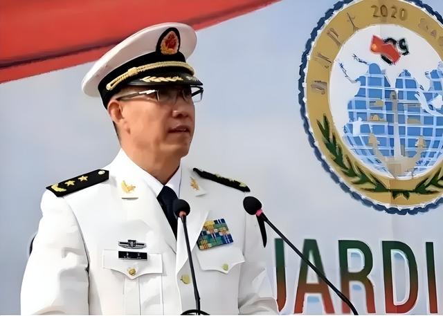 董军在人民大会堂表态后，特朗普知道：台海方向，再不布局就晚了