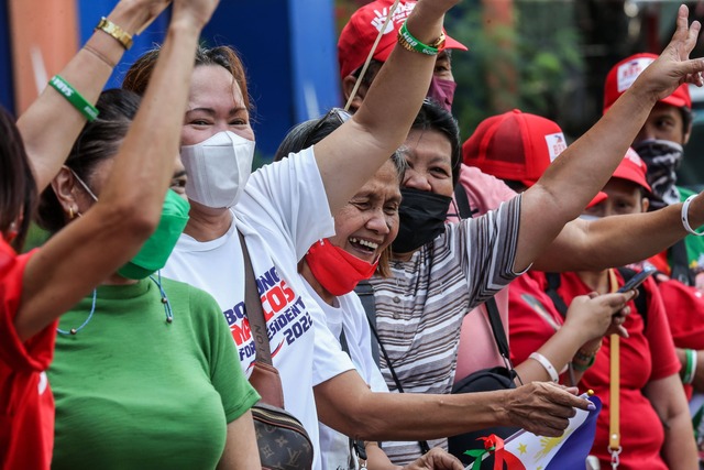 找解放军讨打？马科斯通知18万菲军，做好战争准备，必须撑过30天