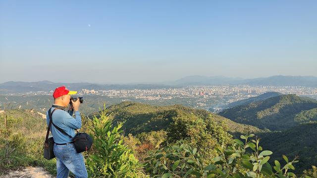 梅城西郊发现俯瞰梅城的最佳景点，一眼可见皇家名典金沙湾千佛塔