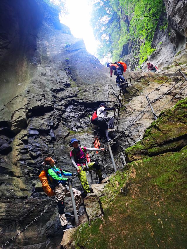 9）山西陵川三载后再赴南太行：18人战暑踏秘境，一程山水一程情
