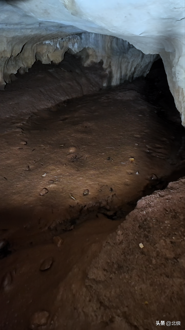 岸底村山洞水源污染究竟源于何处？曾经清澈的泉水只存于回忆中