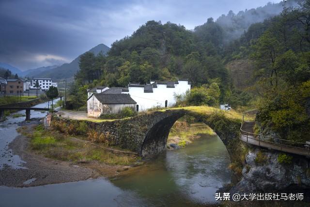 断 章 记——绩溪，被撕下的那一页