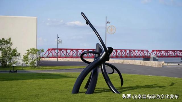 月华滨海共潮生｜文艺海岸与康养新城的双节献礼——北戴河新区2025国庆中秋假期旅游市场精彩回顾