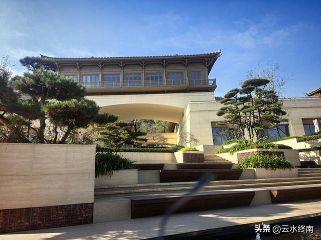 蓝田投资3.5亿，营业3年多被拆的民俗村，现在变成别墅区，你咋看