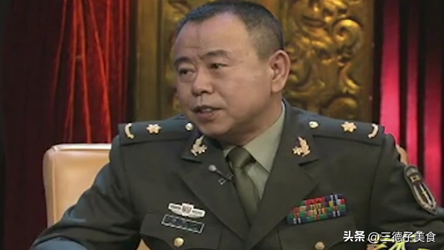 4个老婆	，全家移民，享受正师级待遇，潘长江身上哪个标签是真的