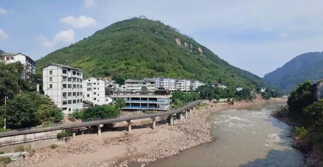 赤水河川黔边界（下）：沙滩场与马桑坪