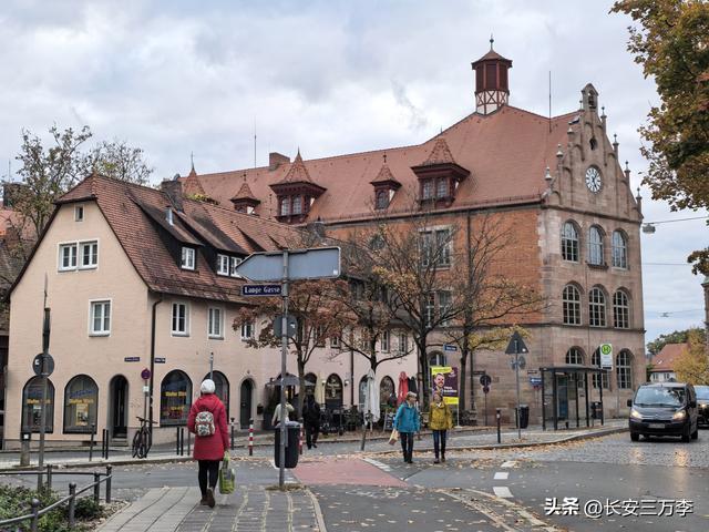欧洲行第11天：离开捷克再入德国，前往斯图加特，体验不限速高速