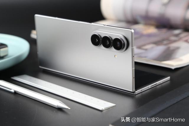 轻薄、性能、影像的铁三角 深度体验三星Galaxy Z Fold7