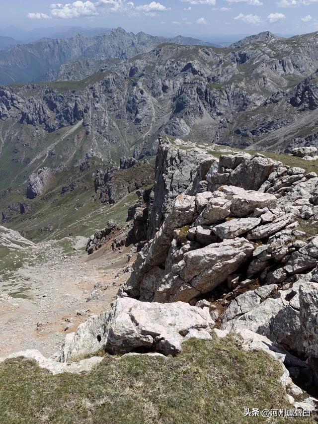 成功登顶母太子山