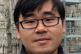 他曾是网瘾少年，努力2个月考上北大，号称天才，现在怎么样了?图片