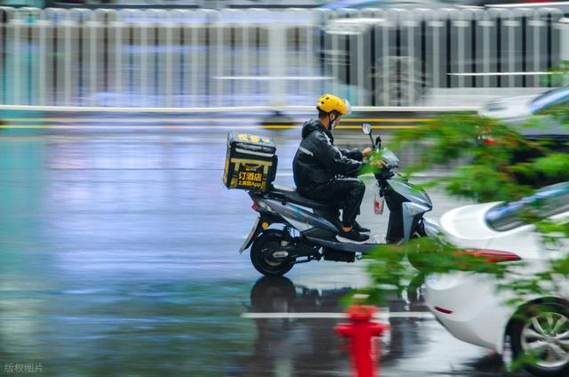 本轮降雨继续发力，大雨转大暴雨中心位置已确定！26号至未来两天