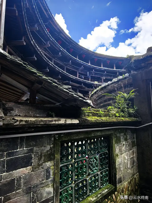 从厦门如何到土楼旅游？看看这些“槽点”与“亮点”，旅行不踩坑
