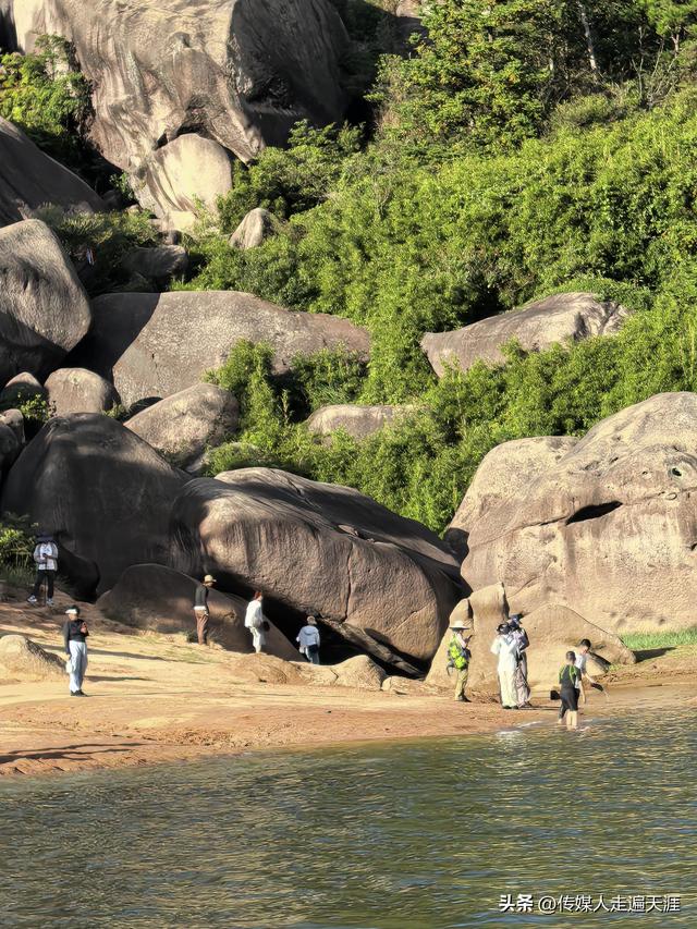 自在山水间