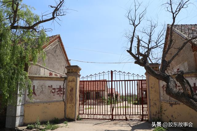 走进栖霞市桃村镇北楚留村，县志称当地有古墓，后来曾设有中学
