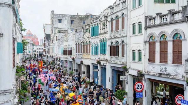 海口骑楼老街，荣誉+1