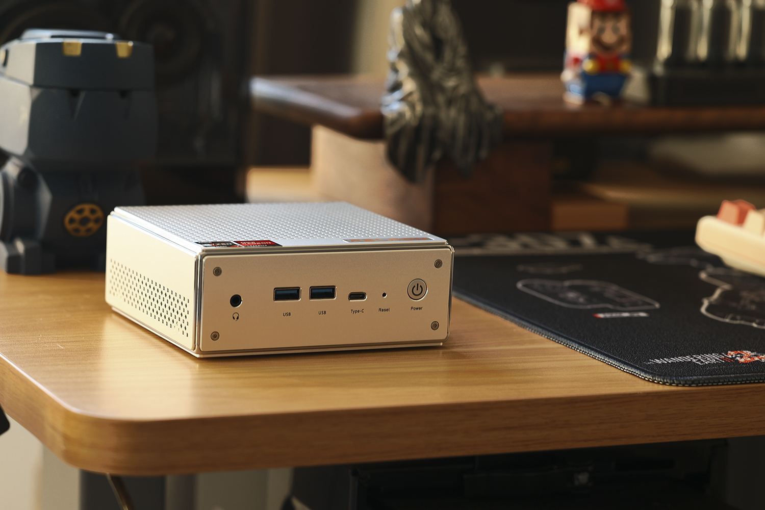 谁说迷你主机没有光污染,磐镭银翼HA-4再创极致